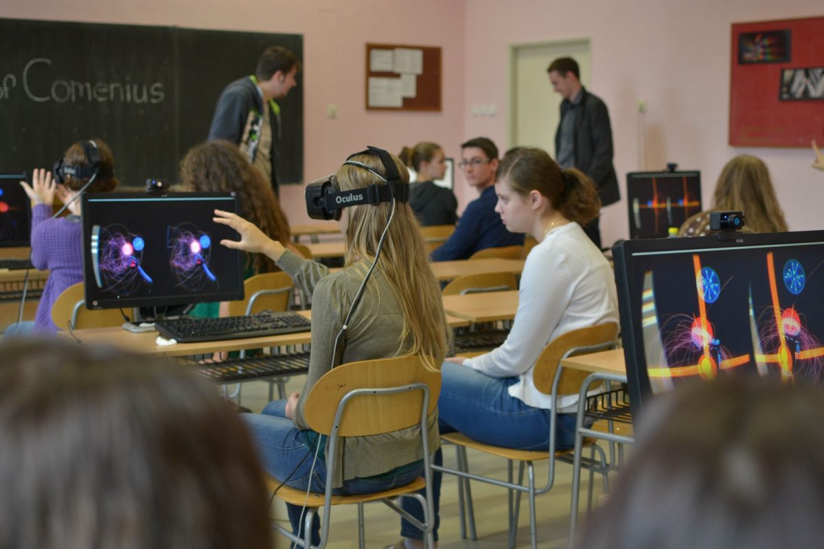 education-department-starts-virtual-reality-challenge