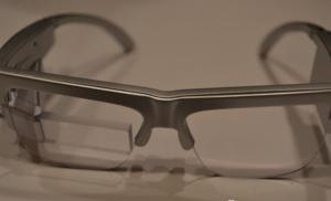 Google-Glass-seven-alternatives-i-look (2)