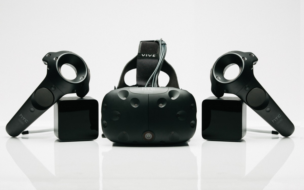 HTC-Vive-Pre-interesting-virtual-reality-entertainment-system